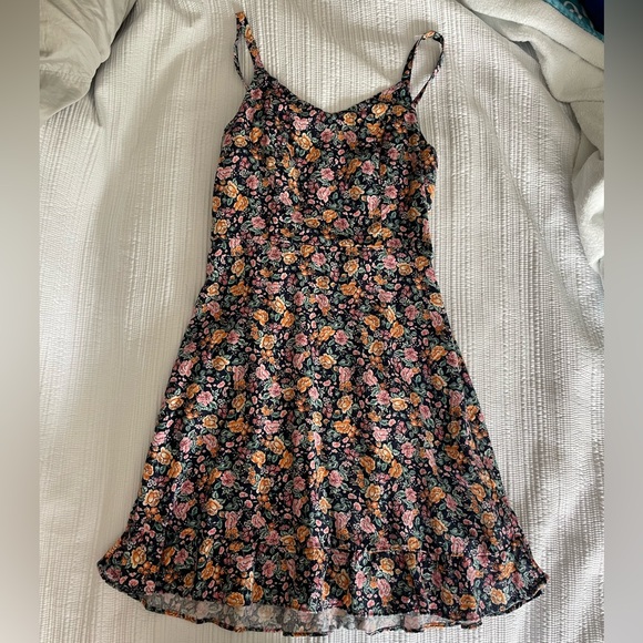 Old Navy Floral Cami Sundress, Small - Picture 2 of 3